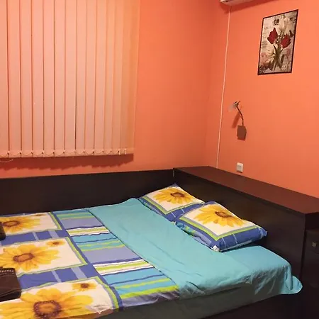 Orange * Varna