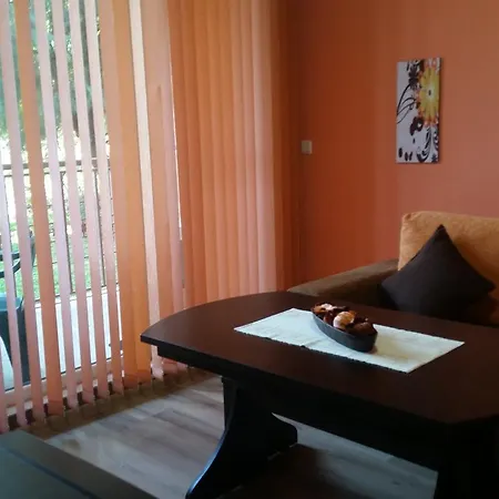 Orange Apartamento Varna